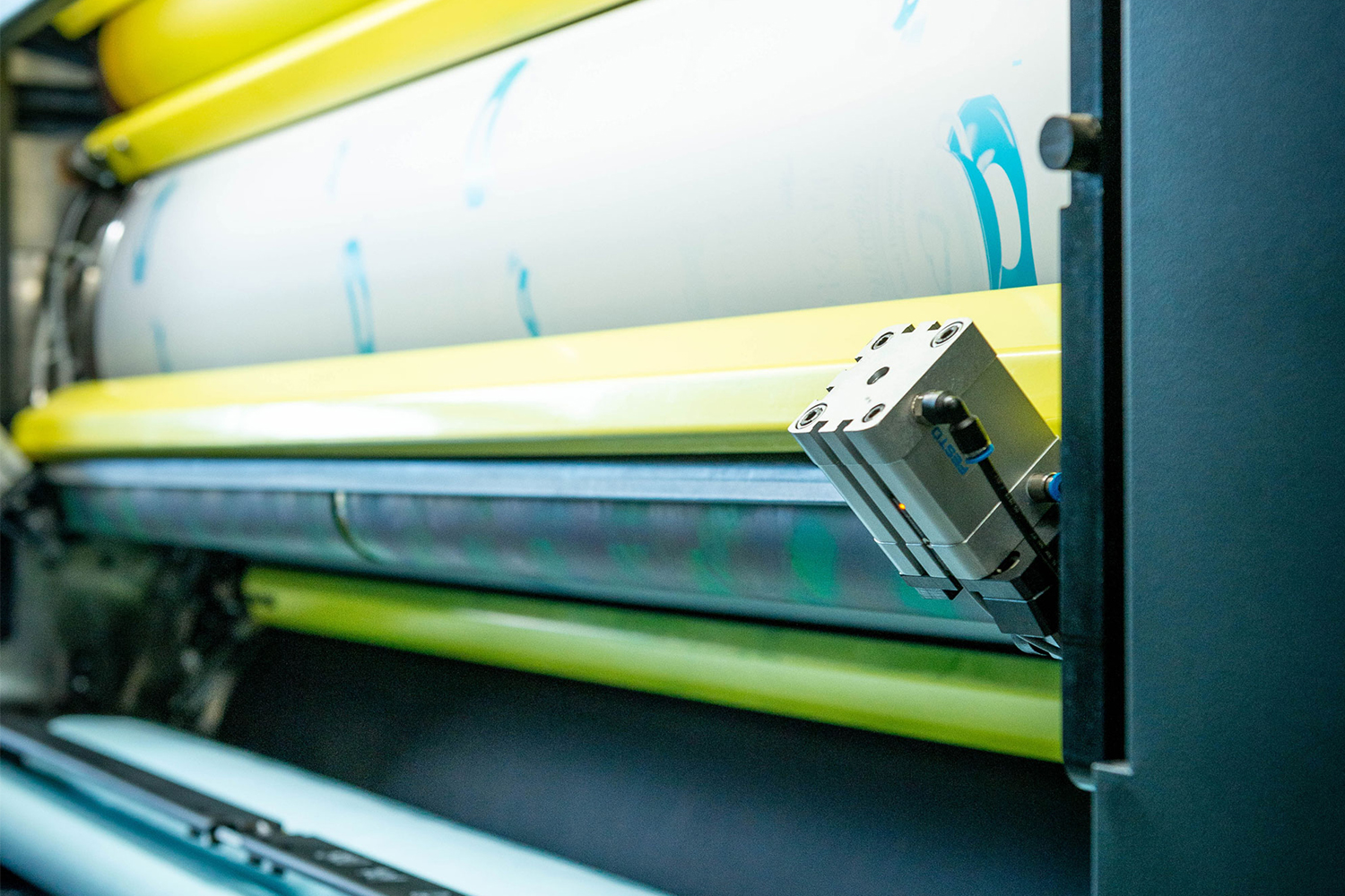 全新一代高寶大幅面印刷機閃亮登場！